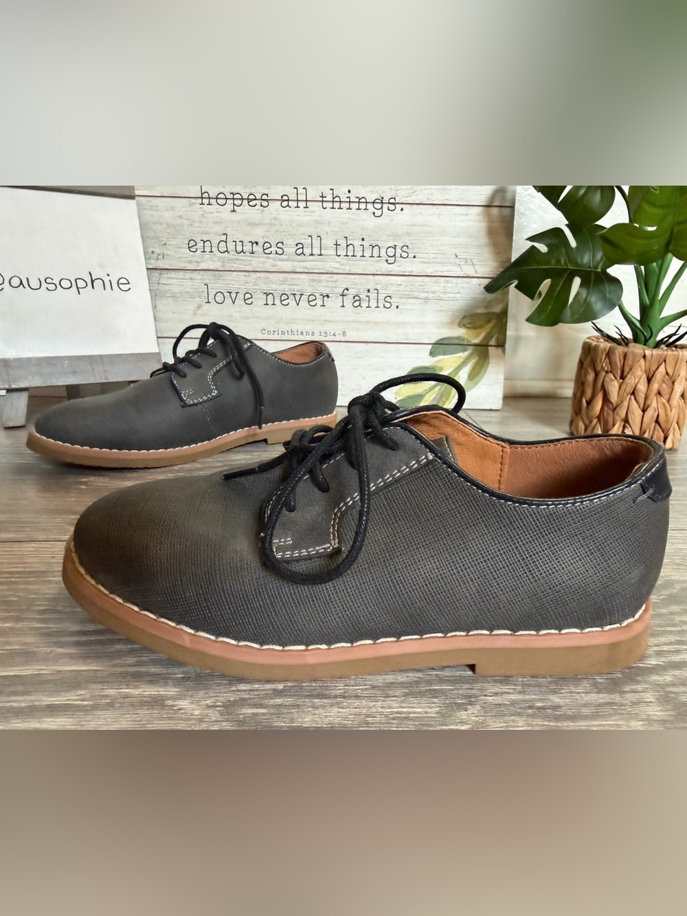 Nordstrom Rack Kids’ Windsor Classic Charcoal Lace-Up Oxfords  w Gum Sole Size 1